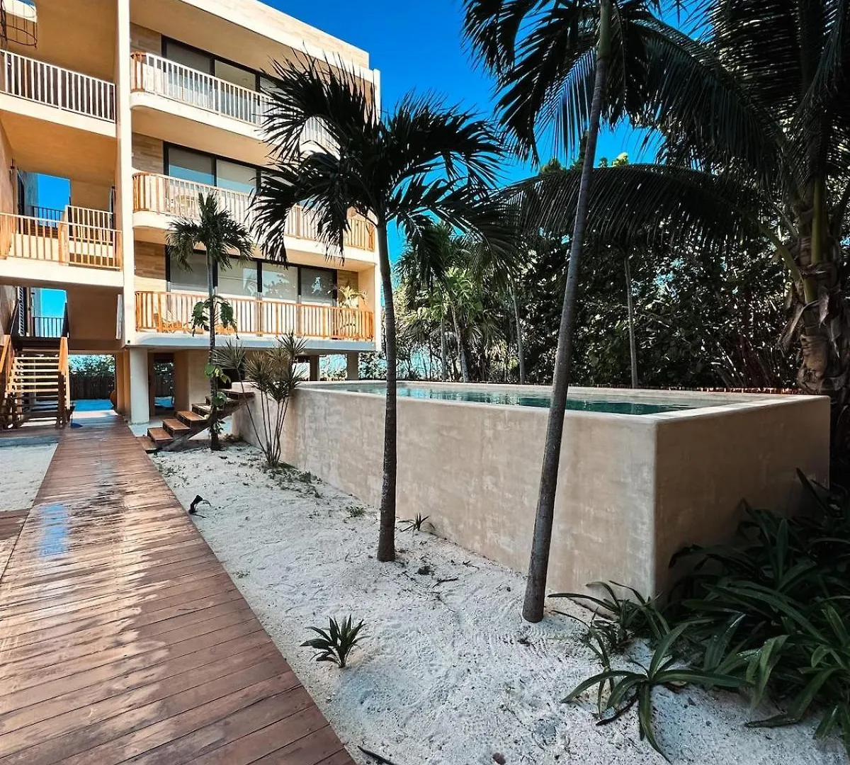 Artistic Loft Steps From The Beach With Pool View Isla Holbox